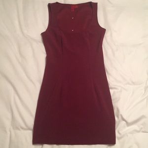 Dark fuchsia bodycon dress